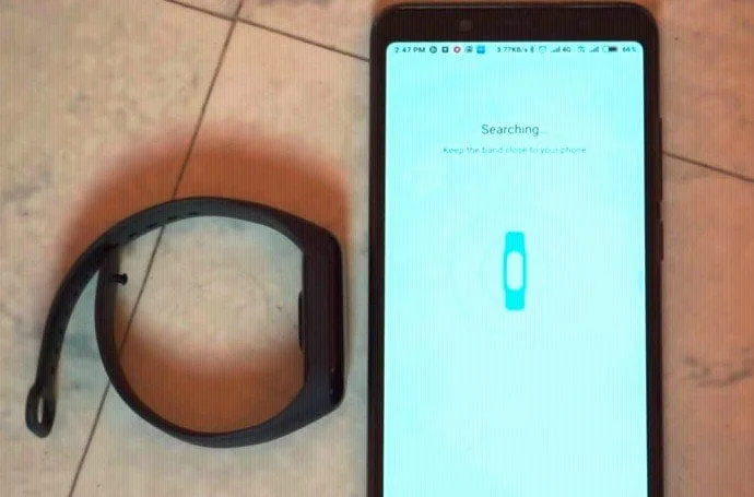 Mi Band 3 e celular
