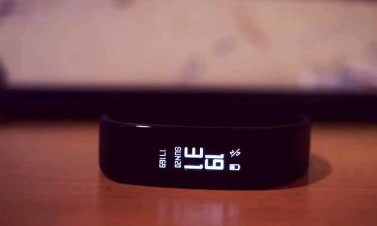 Como resetar Huawei Band 3