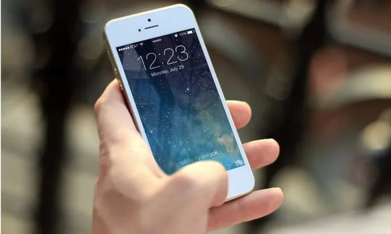 iPhone branco