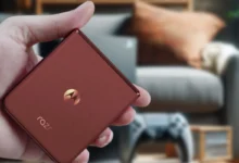 Como formatar Motorola razr 50?