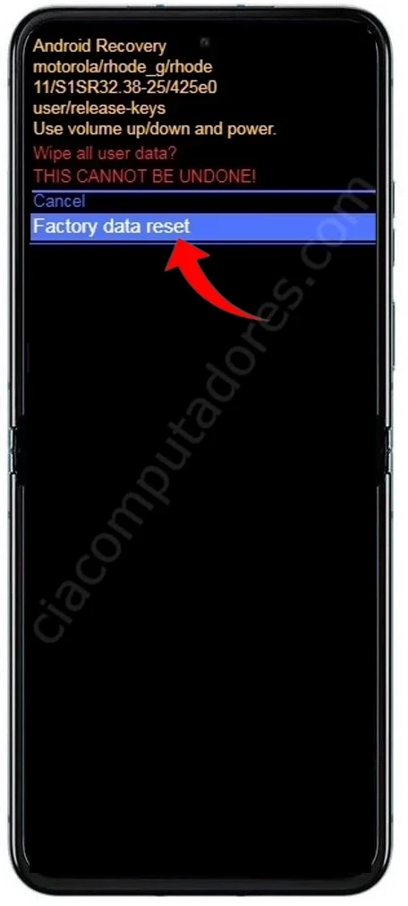 Como formatar Motorola razr 50 pelo modo de recuperação?